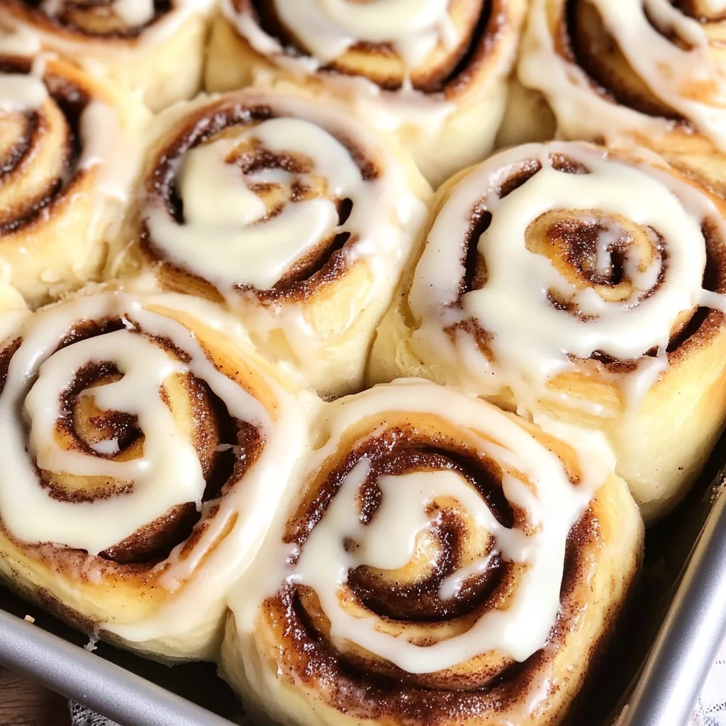 The BEST Soft And Easy Cinnamon Rolls Recipe